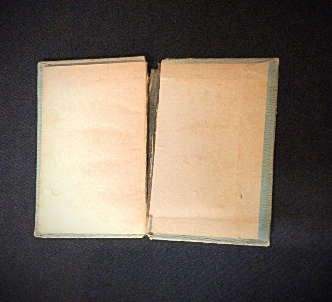 Lot of 3 Vintage Books: "La Joie de Vivre, "La Journee du Chretien - 5