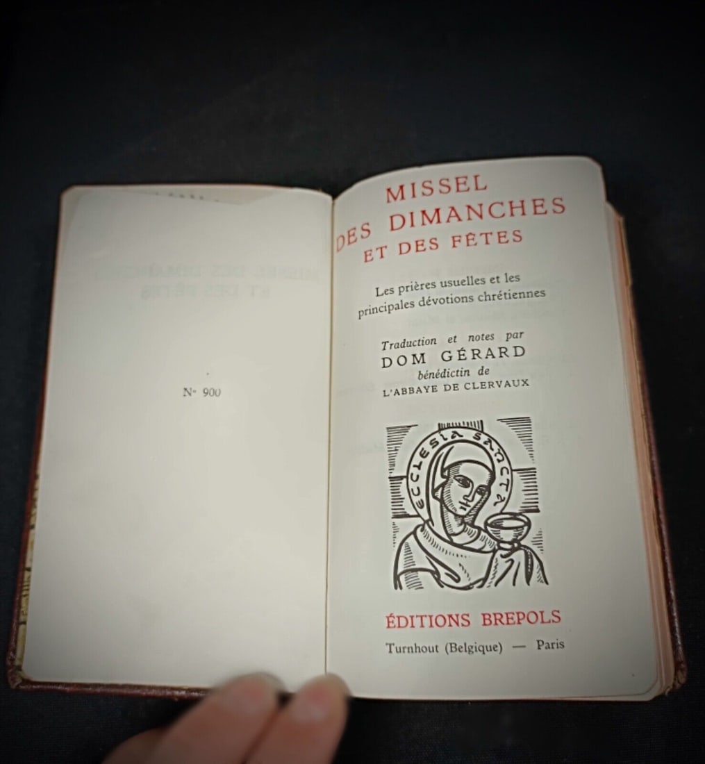 Vintage Book Sunday and Feast Day Missal - Editions Brepols - 3