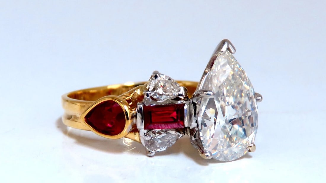GIA Certified 2.64ct Natural Pear Diamond Ruby ring 14kt** - 2
