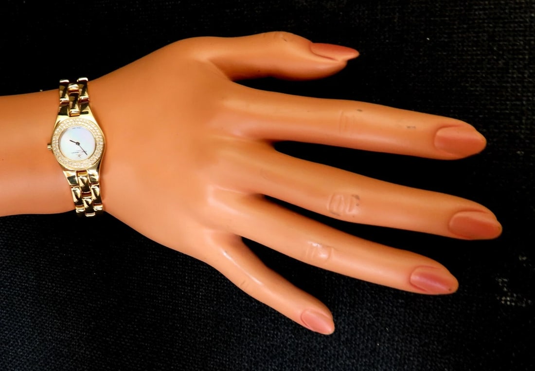 Baume Mercier ladies diamond gold watch 18kt gold** - 5