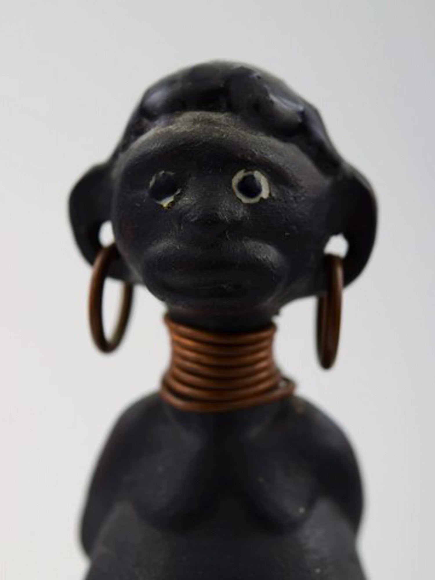 Rolf Palm, Höganäs, two hottentots, unique ceramic figures. - 6