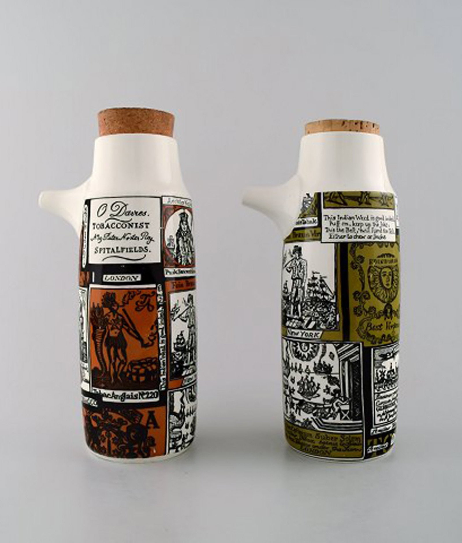 Five Modern style pitchers in ceramics by Bengt Berglund. Designed for Gustavsberg. - 2