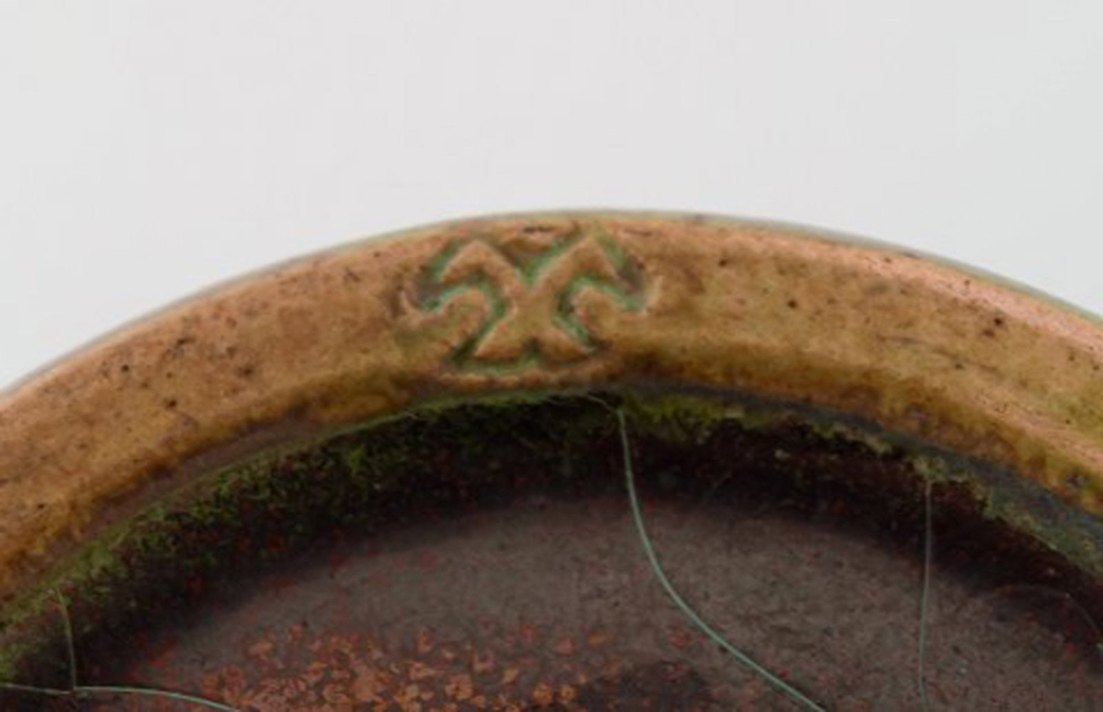 Richard Uhlemeyer, German ceramist. Pottery pitcher, beautiful crackled glaze in green red shades. - 6