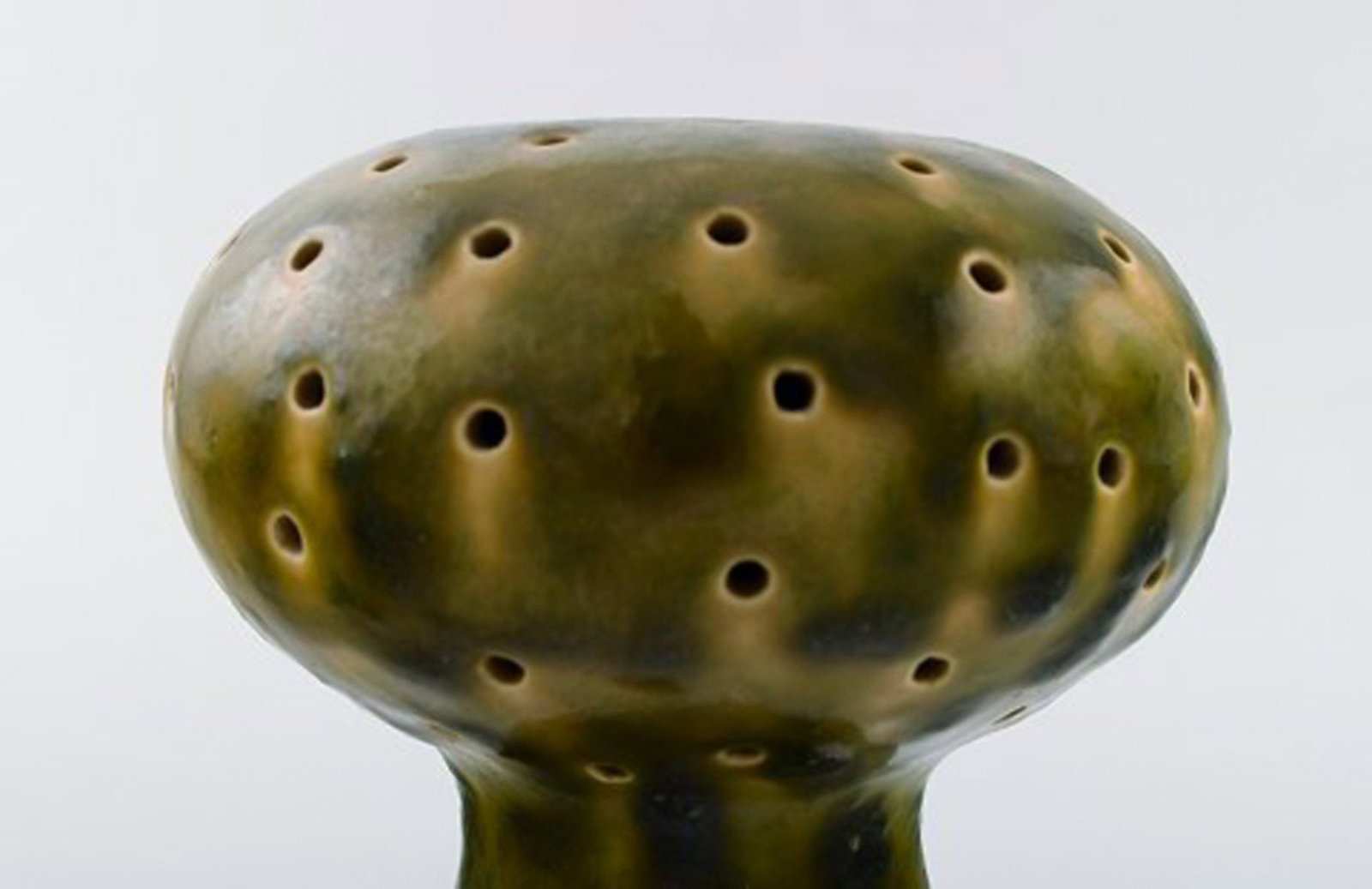 Sven Wejsfelt for Gustavsberg Studio Hand. Mushroom in glazed ceramics. - 3