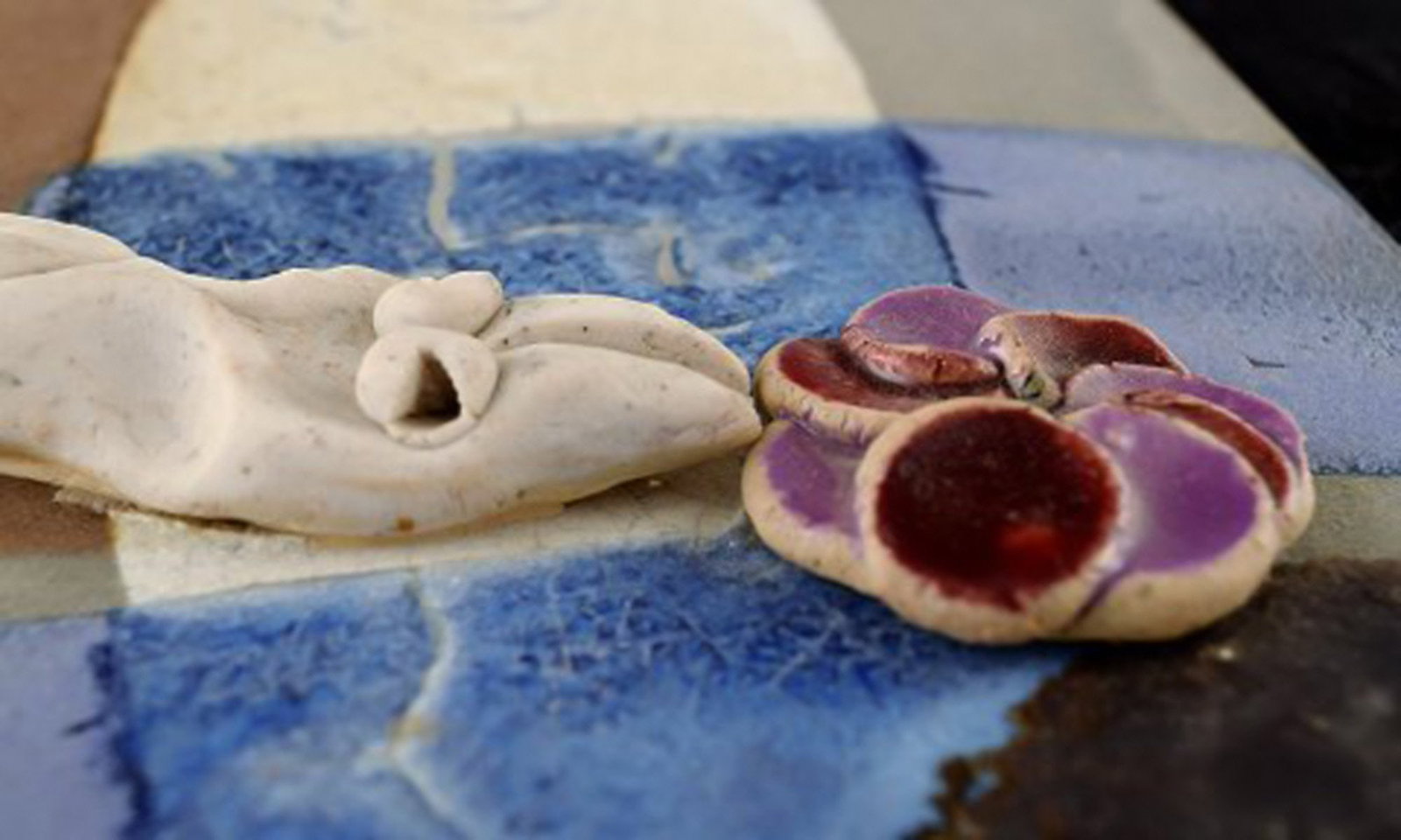 Ivy Lysdal, b. 1937. Danish ceramist and painter. Unique wall relief in ceramics from 1972. Abstract - 3