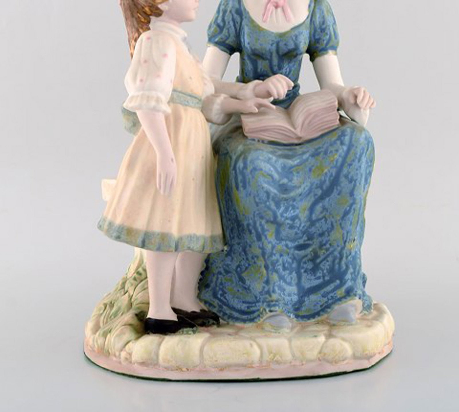 PAL, Spain. Large sculpture in glazed ceramics. Mother with daughter. 1980's. - 3