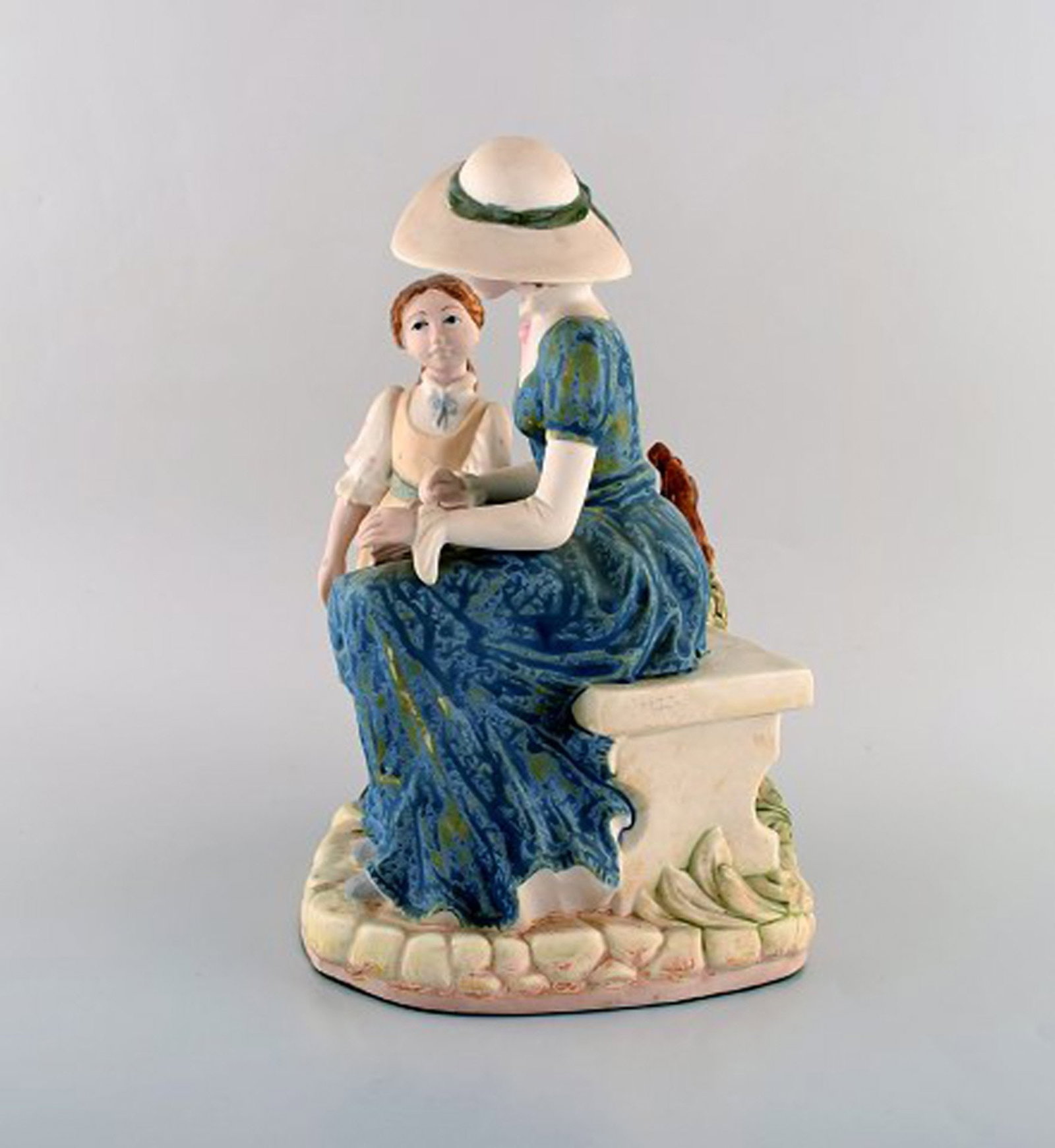PAL, Spain. Large sculpture in glazed ceramics. Mother with daughter. 1980's. - 6