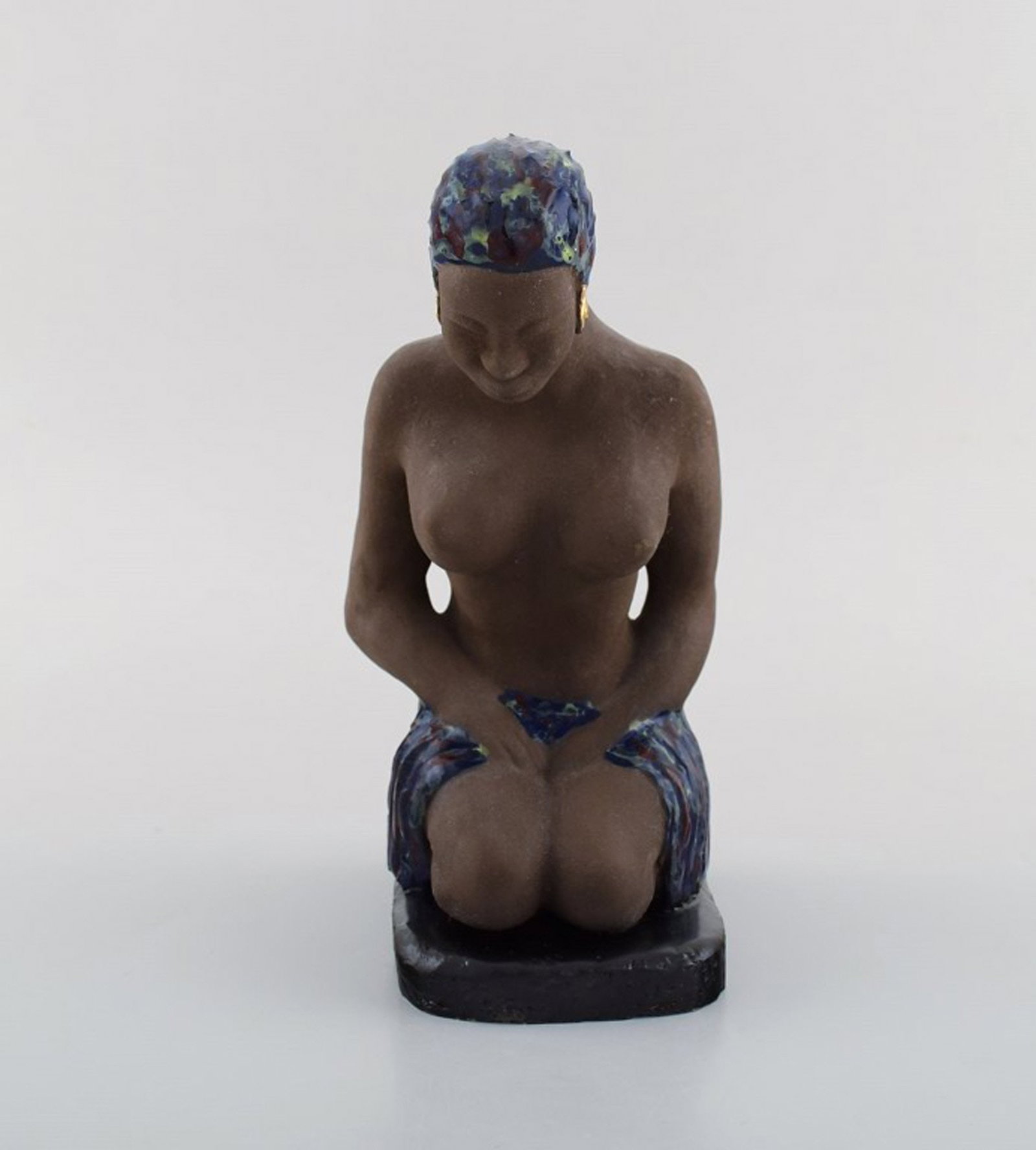 Bengt Wall, Sweden. Balinese girl in raw and glazed ceramics with gold decoration. 1950's. (1 of 7)