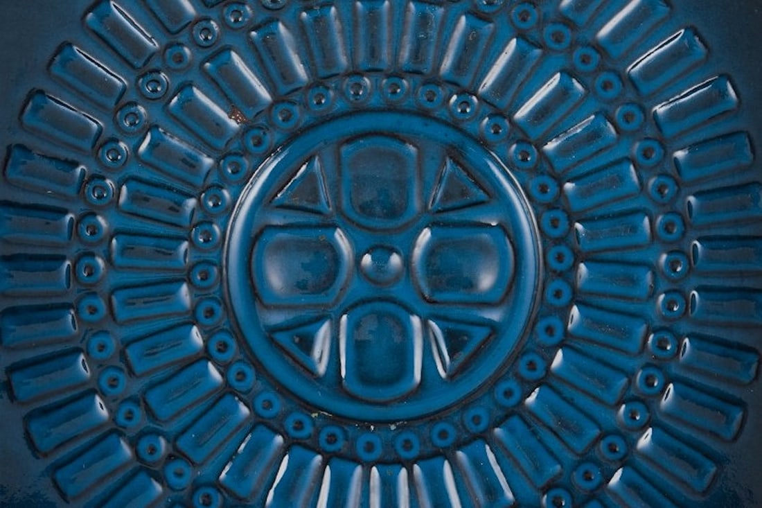 Mari Simmulson for Upsala-Ekeby, Sweden. Square ceramic bowl with geometric pattern. Approximately - 5