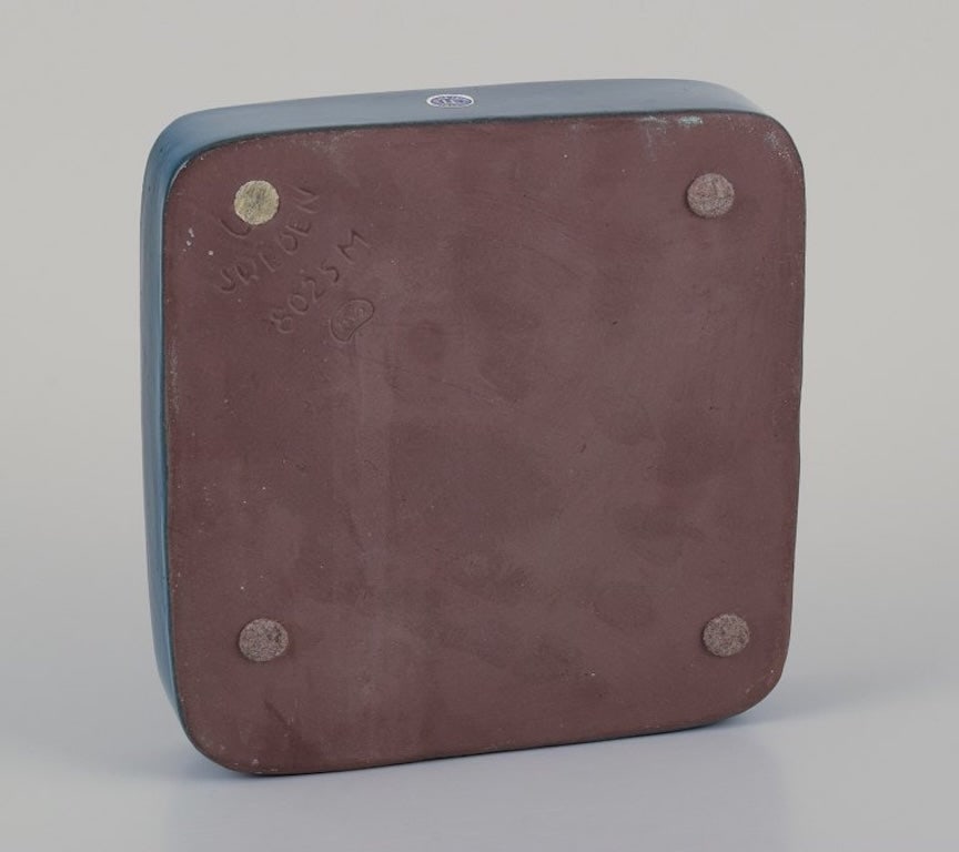 Mari Simmulson for Upsala-Ekeby, Sweden. Square ceramic bowl with geometric pattern. Approximately - 7