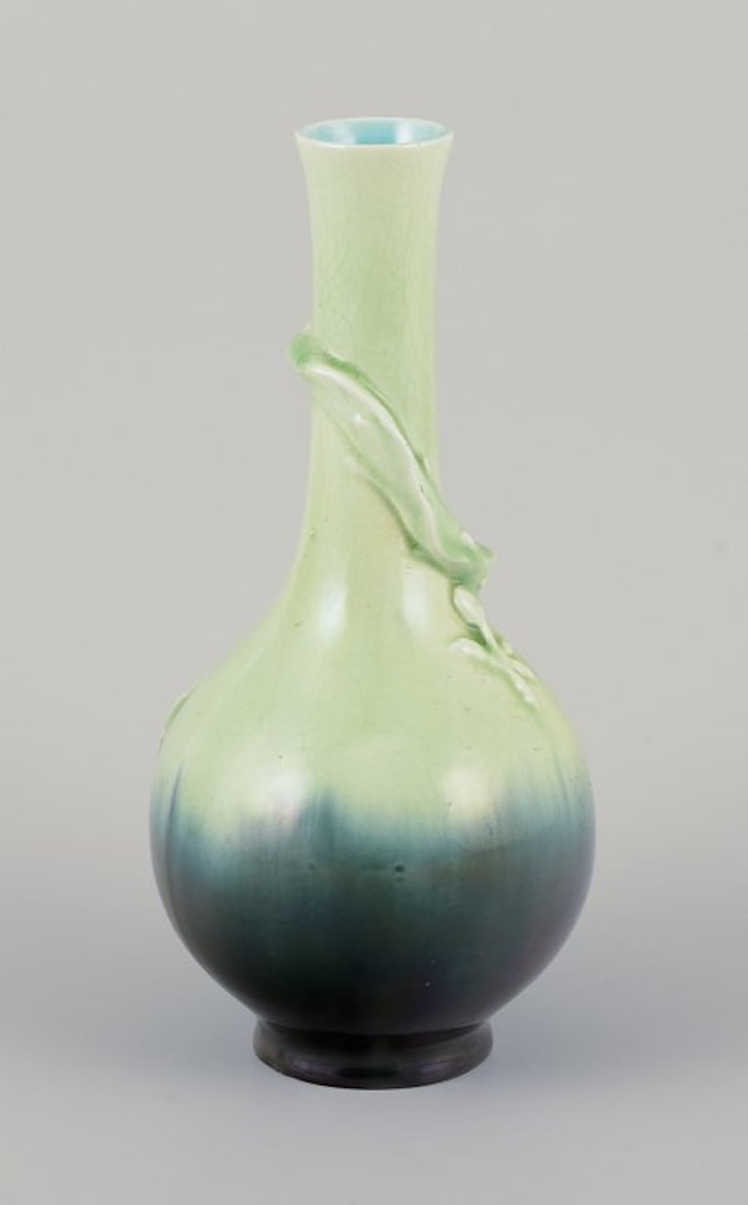 Rörstrand, Sweden. A pair of Art Nouveau faience vases with relief motif of lizards. - 4