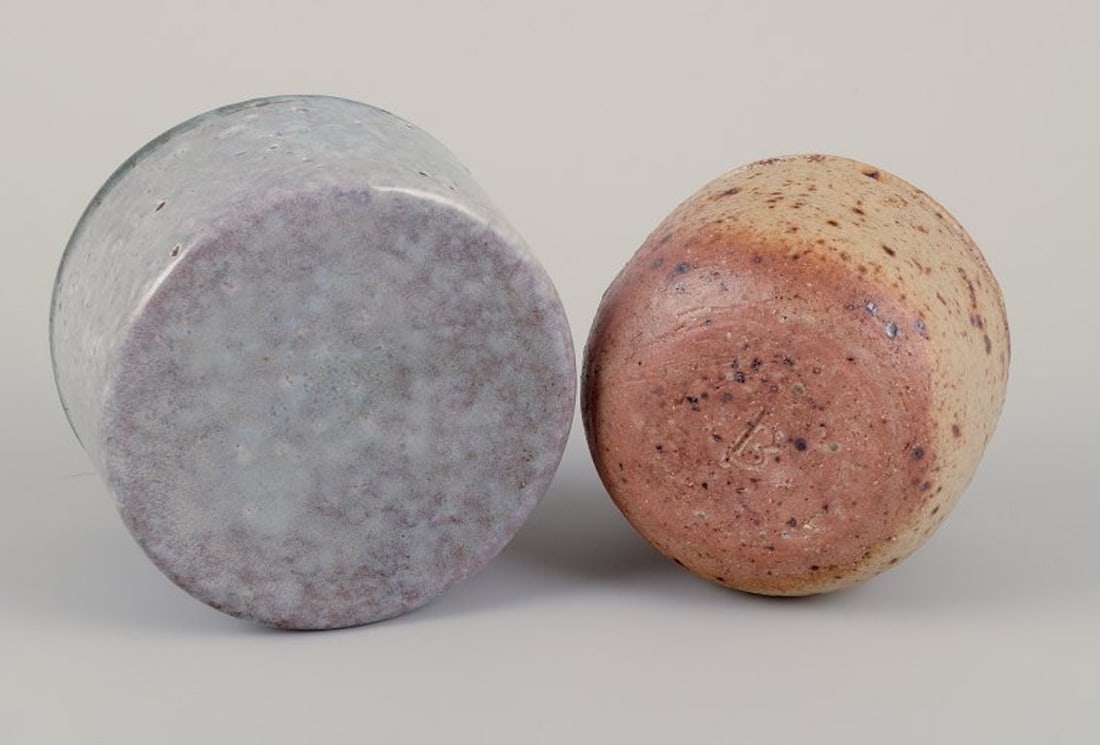 European studio potter. Two unique ceramic jars, one with a lid. Glazed in earth tones and blue-gray - 7