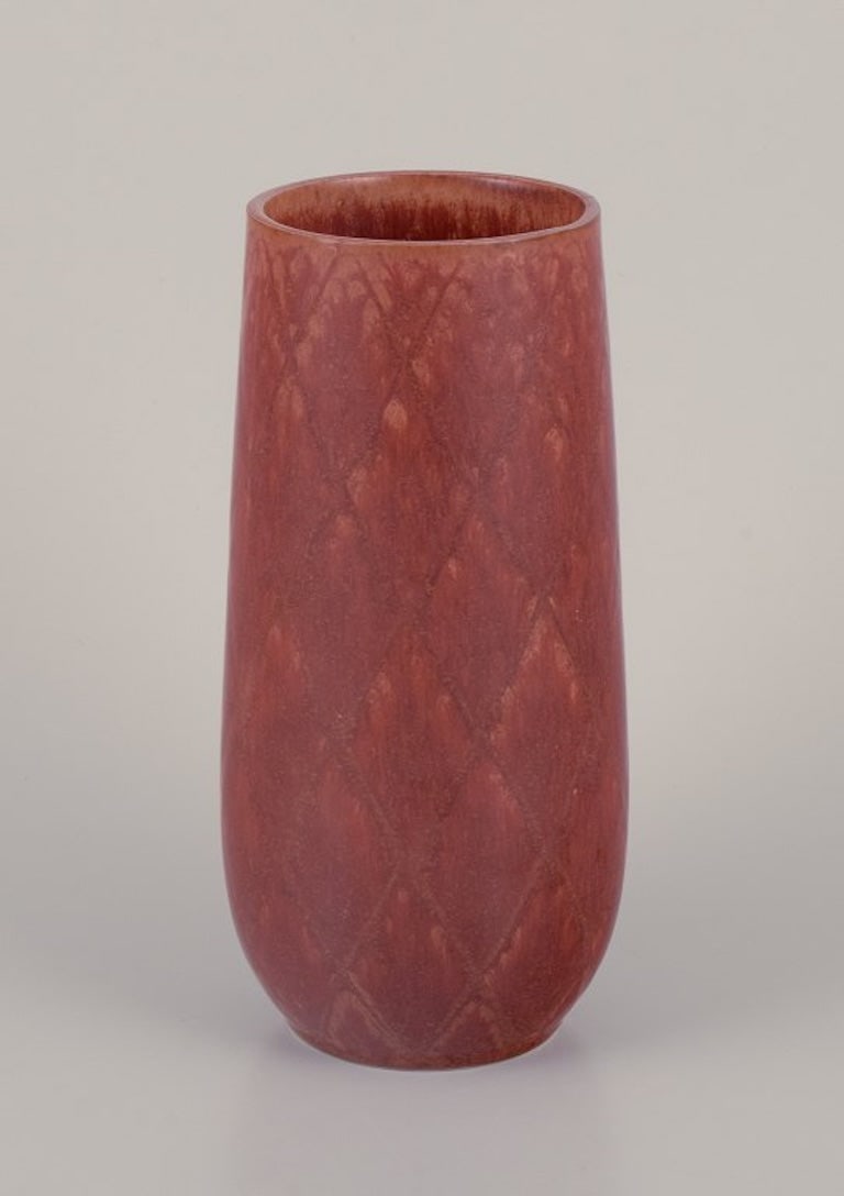 Gunnar Nylund for Rörstrand, Sweden. Ceramic vase with geometric pattern. Glaze in brown hues. - 2