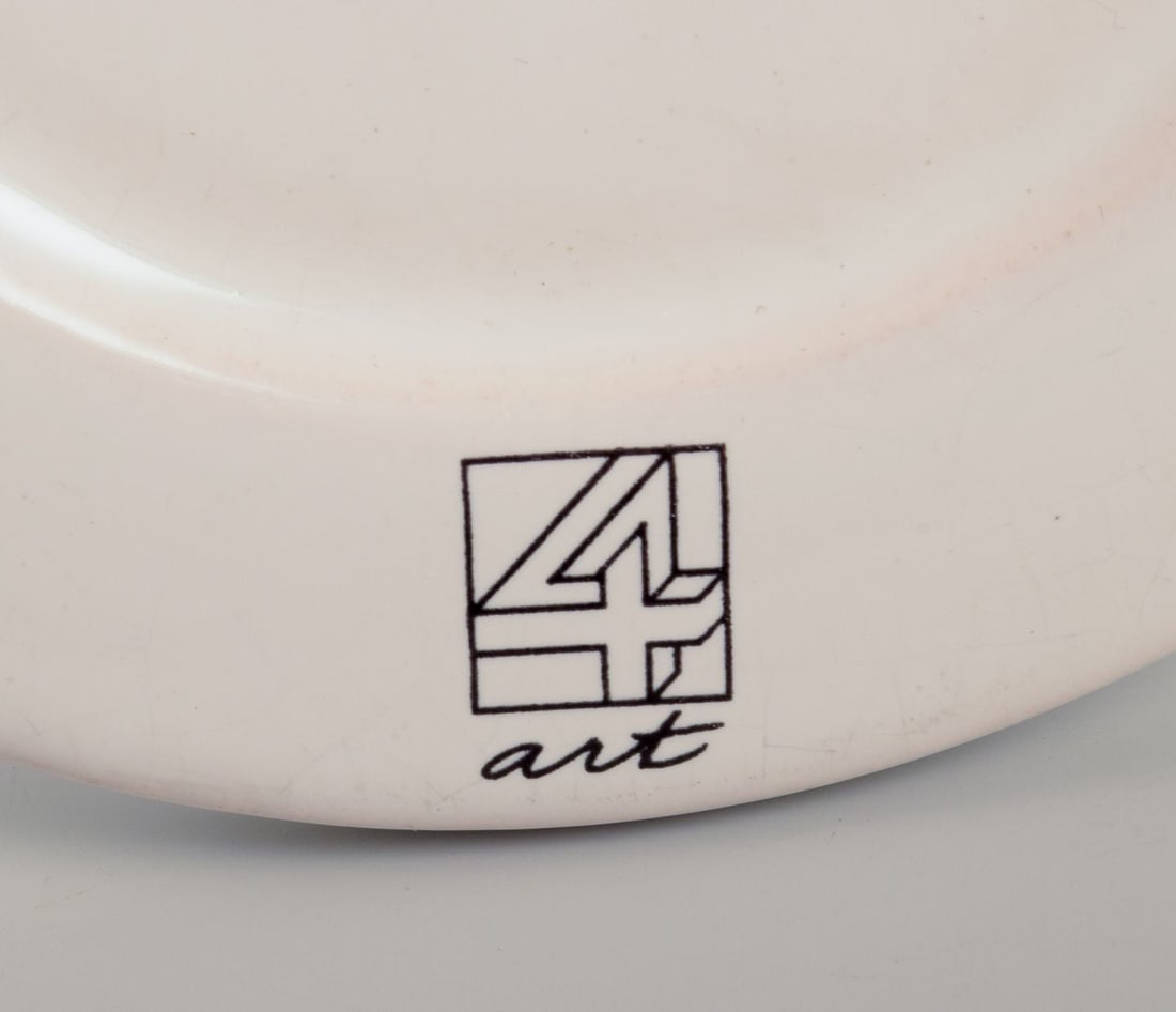 French studio ceramicist. 4 pairs of coffee cups with saucers in earthenware. Postmodern abstract - 9