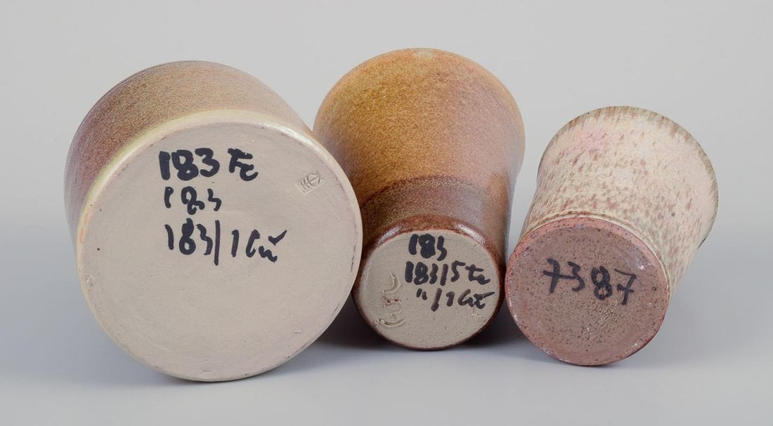 Kuch Keramik, Germany. Three unique ceramic vases. Glaze in sandy tones. 1980s. - 8