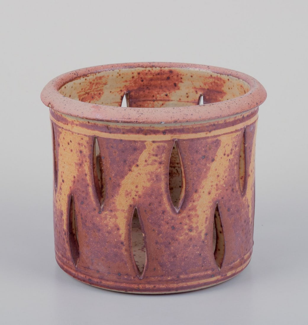 Kuch Keramik, Germany. Two unique ceramic plant pot covers. 1980s - 5