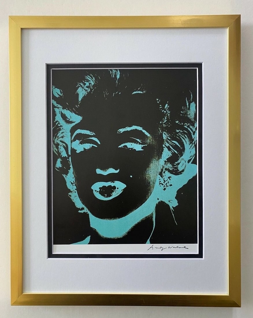 ANDY WARHOL | MARILY MONROE SIGNED VINTAGE PRINT IN 11X14 MAT: Title:ANDY WARHOL | MARILY MONROE SIGNED VINTAGE PRINT IN 11X14 MATDescription:ANDY WARHOL " MARILYN MONROE " 1980'S VINTAGE PRINT SIGNED IN INK HIGH QUALITY BOOK PLATE VERY GOOD CONDITION WITH