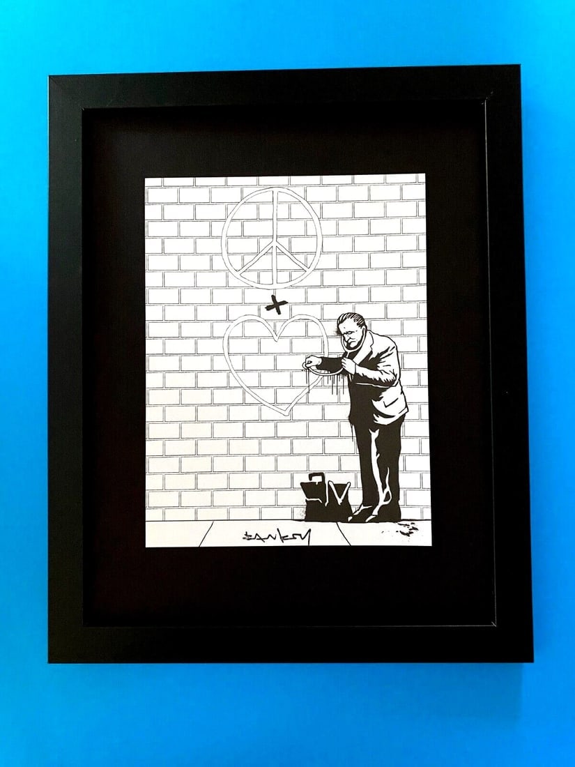 BANKSY + SIGNED GRAFFITI PRINT " PEACE AND LOVE " + NEW FRAME + BUY IT NOW!: Title:BANKSY + SIGNED GRAFFITI PRINT " PEACE AND LOVE " + NEW FRAME + BUY IT NOW! Description:Beautiful and Scarce Print BANKSY Facsimile Signature in Ink Art Print is about 8 X 8 in. This piece is mo