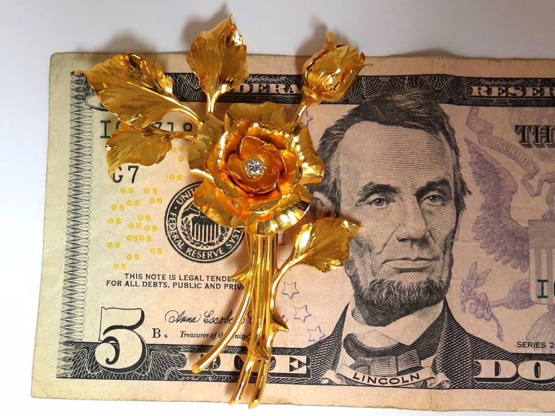 Floral Bundle Still Life Roses Brooch Pin 14kt+** - 7