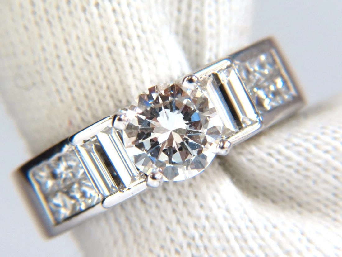 GIA Certified 1.02ct & 1.10ct round diamond baguette princess ring e/vs2 18kt+ - 6