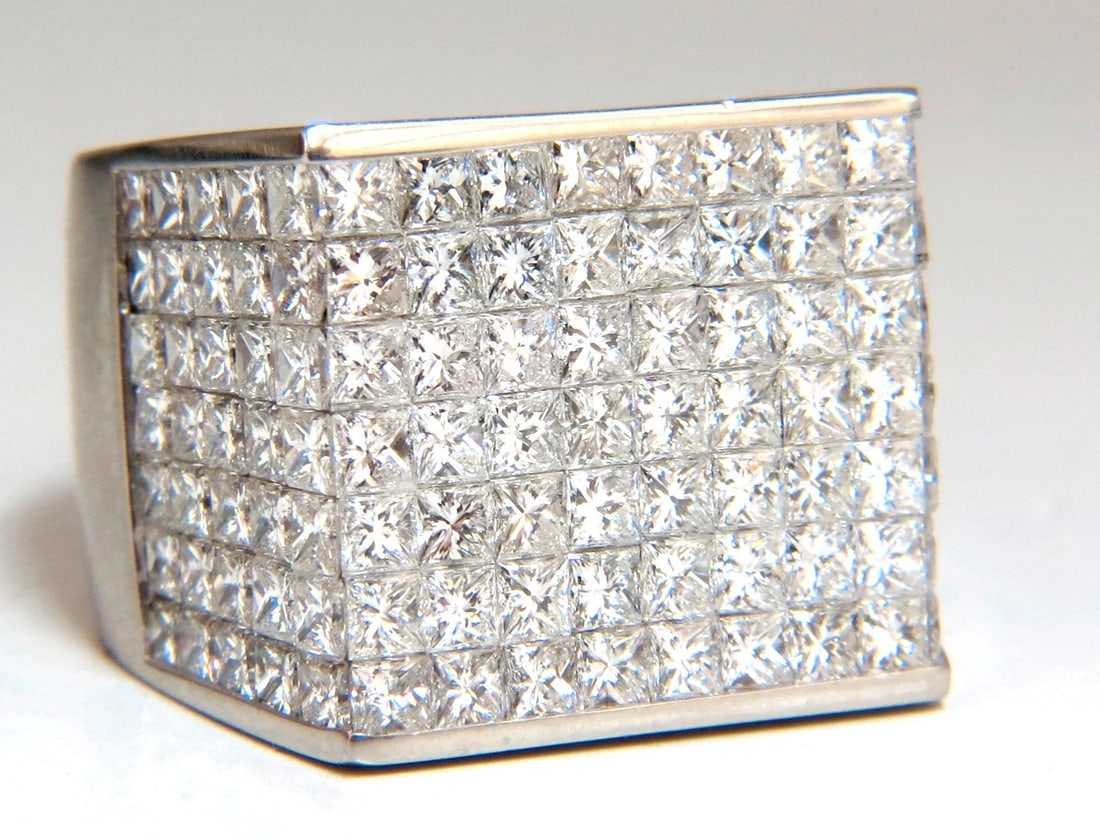 7.00ct Princess Cut Diamonds Platinum Ring Heavyweight Prime: Title: 7.00ct Princess Cut Diamonds Platinum Ring Heavyweight Prime Description: 7.00ct. Princess Cuts diamond ring / encrusted prime. Heavy Weight Bling. Nicely made. Natural Diamonds: G-color, Vs-1