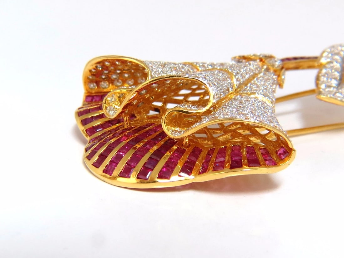 11.50ct Natural Ruby Diamond Brooch Pin 3D 18kt** - 4
