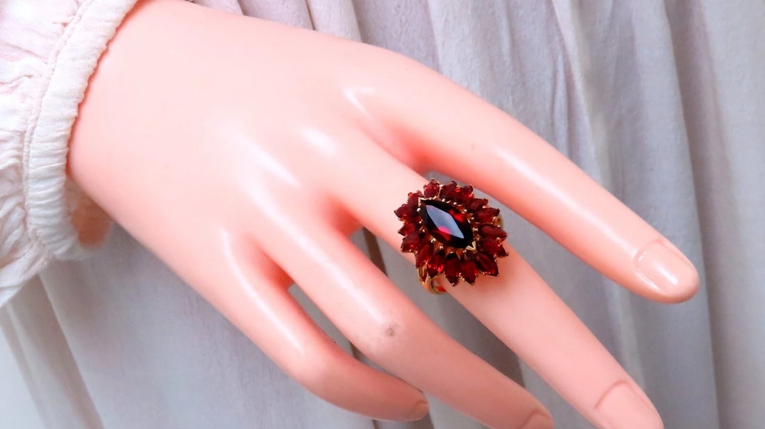 3ct Natural Garnet Cluster Ring 14kt Gold** - 10