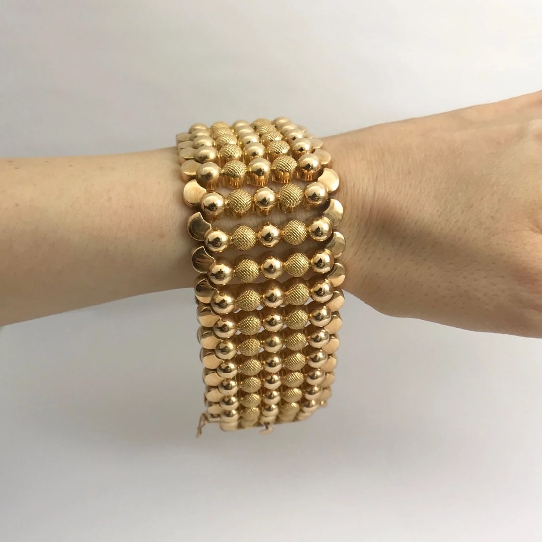 Vintage 1940's Wide Chain Link Bracelet 18K Yellow Gold, 9 Inches, 78.69 Grams - 4