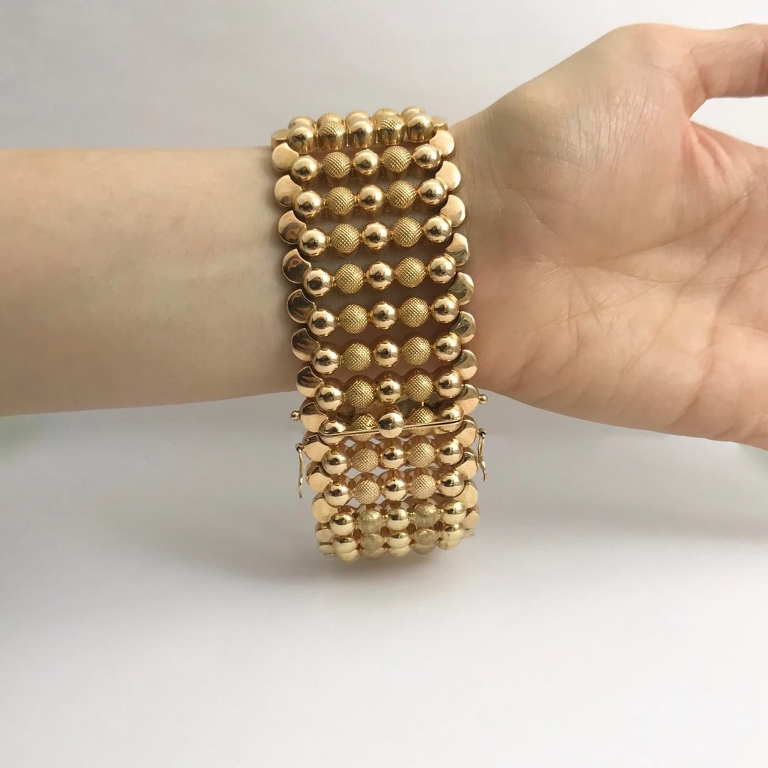 Vintage 1940's Wide Chain Link Bracelet 18K Yellow Gold, 9 Inches, 78.69 Grams - 5