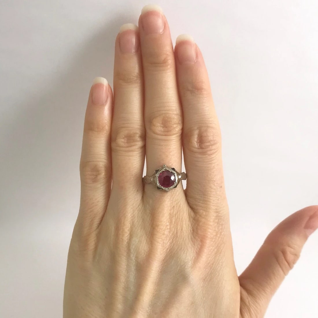 Antique Art Deco Lab-Created Ruby Blue Sapphire Ring 18K White Gold, 2.96 Grams - 2
