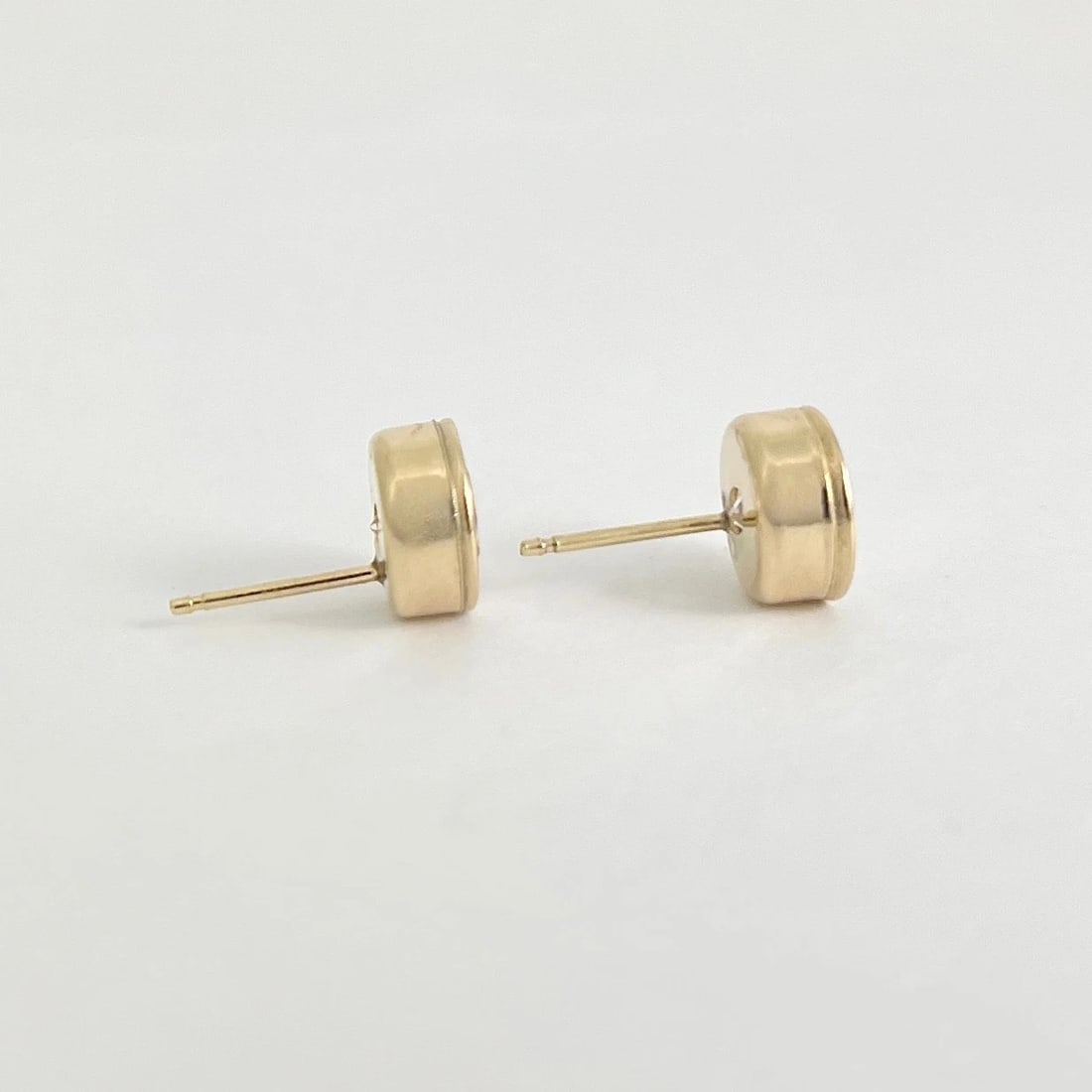 Vintage Round Bezel CZ Cubic Zirconia Stud Earrings 14K Yellow Gold, 2.32 Grams - 6