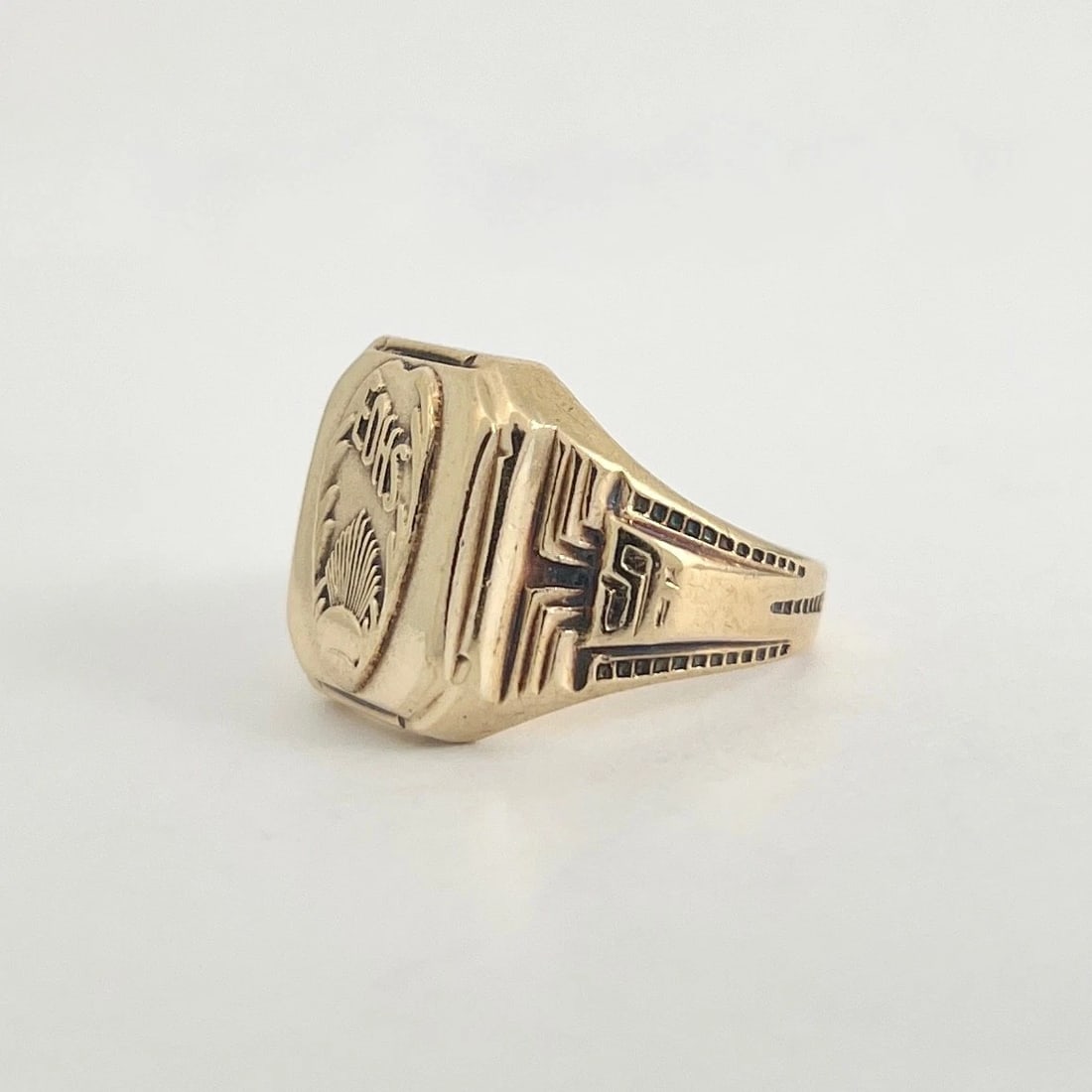 Vintage 1956 EDHS Class Ring 10K Yellow Gold, 7.54 Grams - 7
