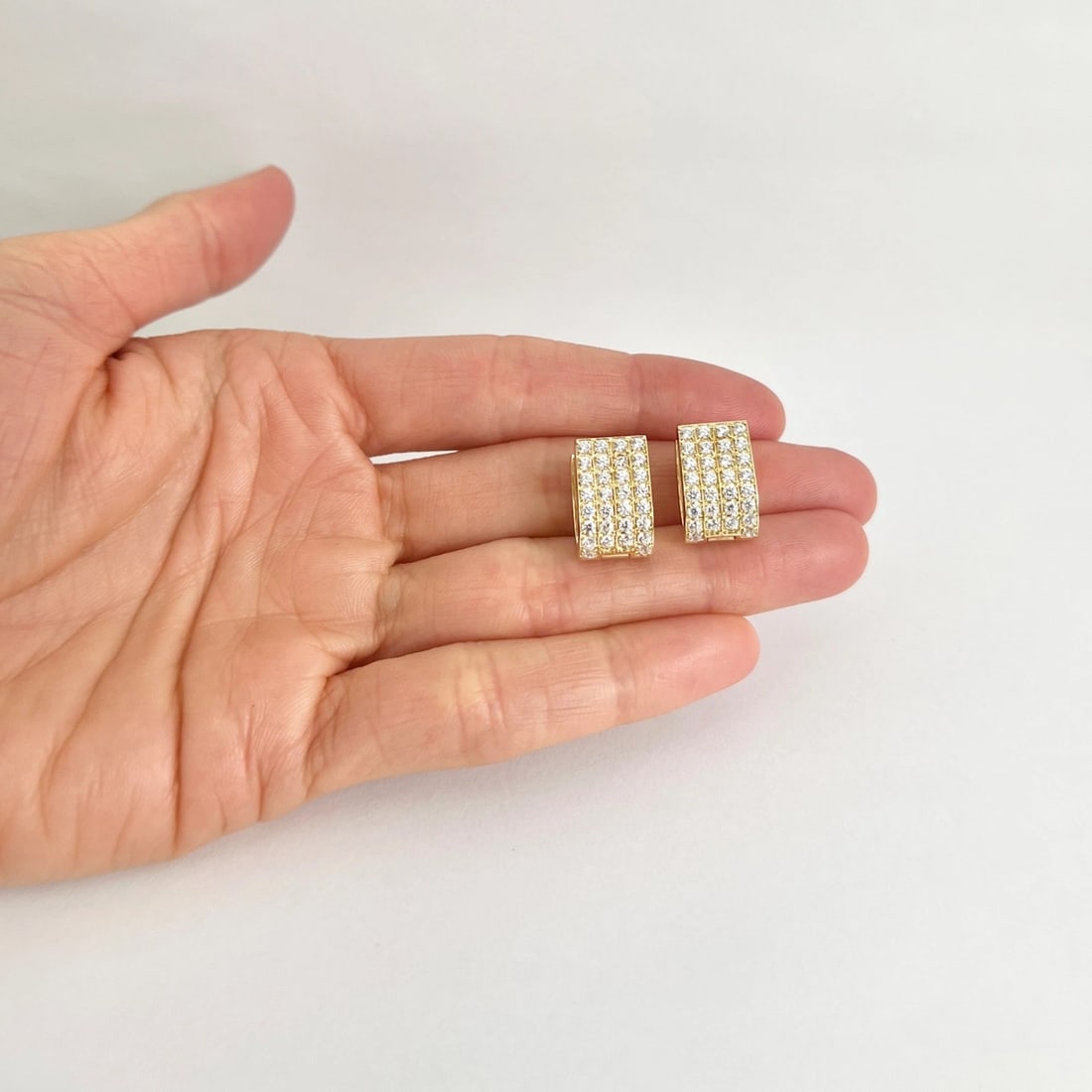 Vintage Pave CZ Cubic Zirconia Wide Huggie Earrings 14K Yellow Gold, 5.12 Grams - 5