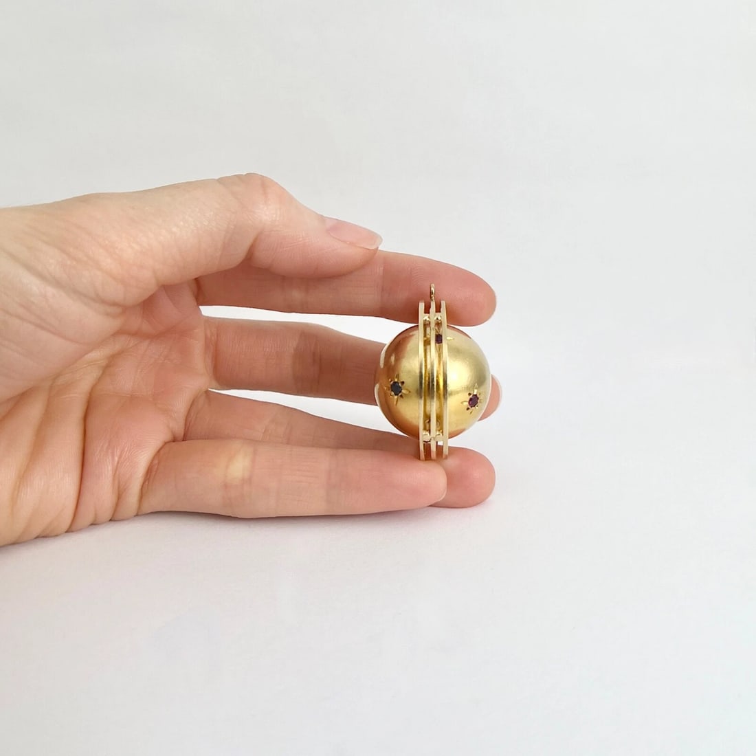 Vintage 1960's Sapphire Spinning Ball Orb Charm Pendant 14K Yellow Gold 14.85 Gr - 5