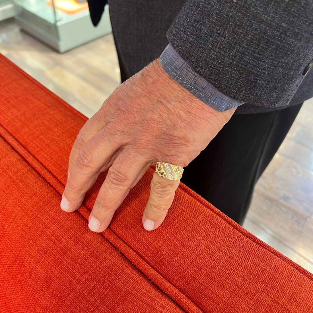 Vintage 1980's Men's Diamond Flat Top Nugget Ring 14K Yellow Gold, 9.38 Grams - 2