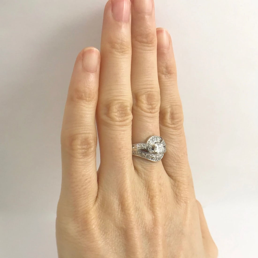 Vintage Art Deco Diamond Platinum Asymmetrical Ribbon Ring .83 ctw, 7.31 Grams - 4