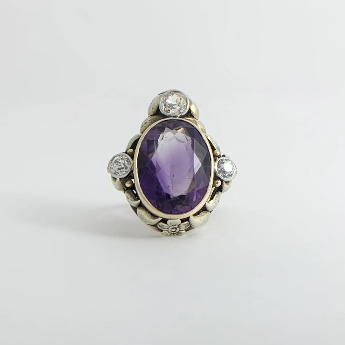 Antique Victorian Oval Amethyst Diamond Cocktail Ring 14K Yellow Gold, 8.73 Gr - 6