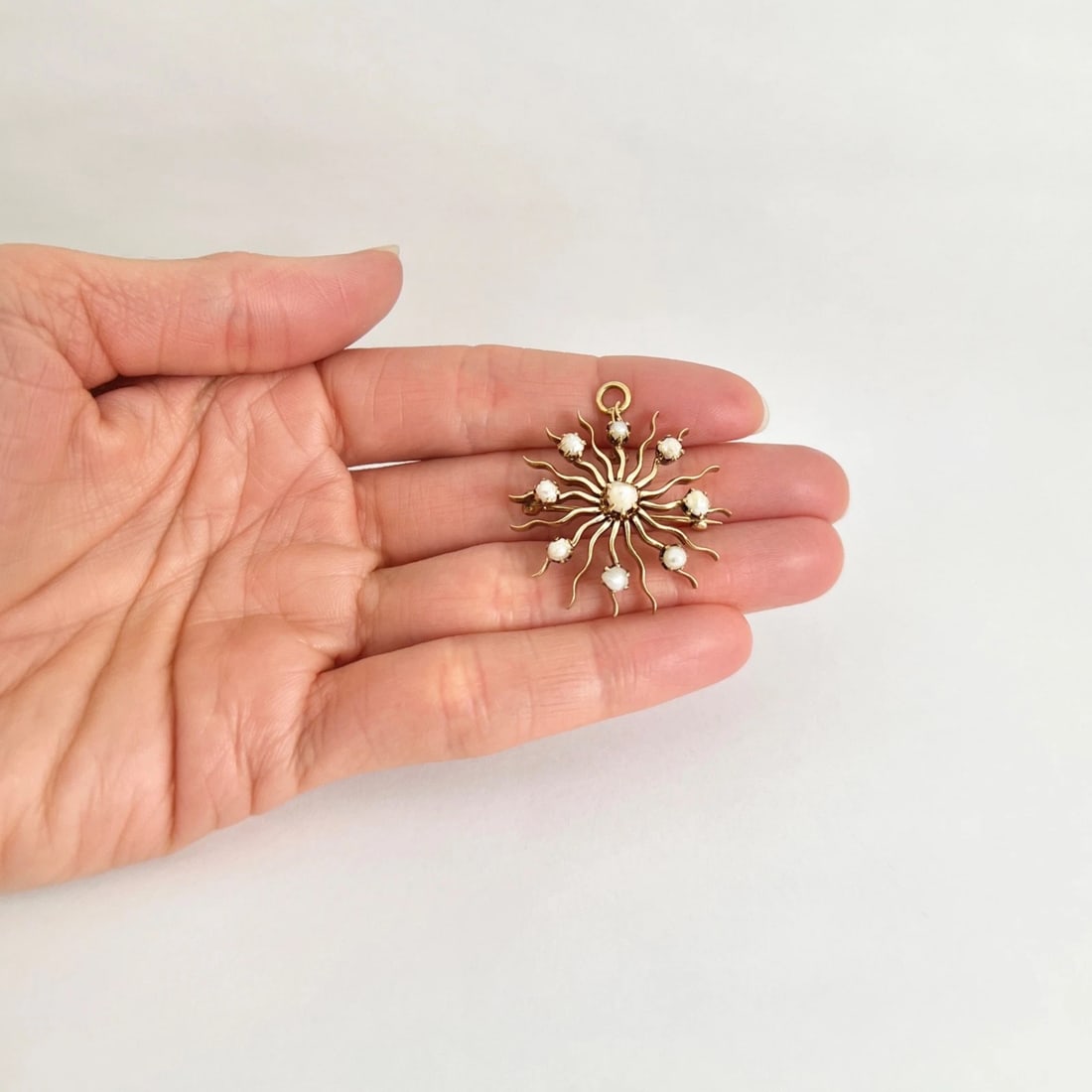 Antique Victorian Pearl Starburst Pendant Brooch 14K Yellow Gold, 6.59 Grams - 4