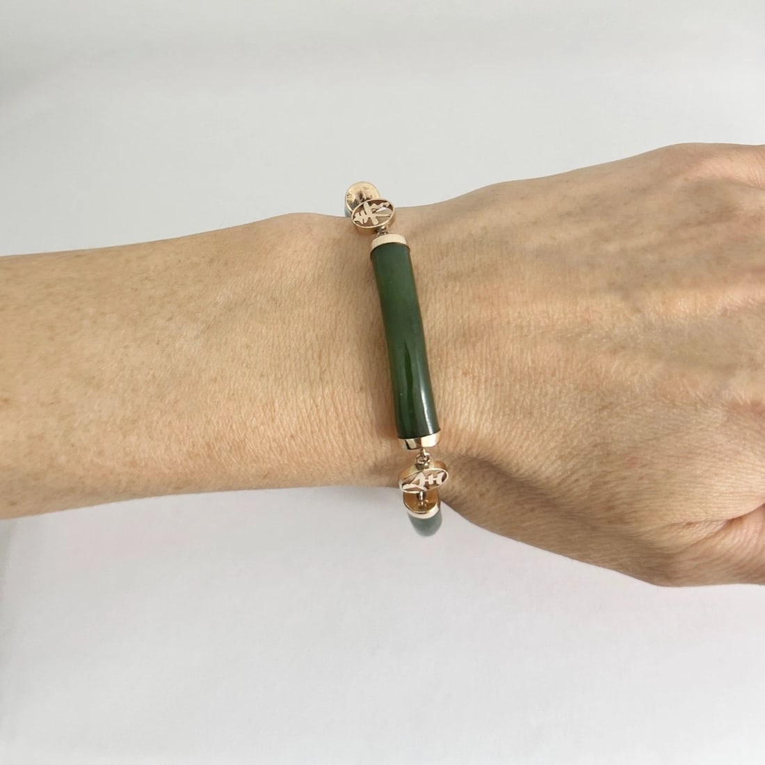 Vintage 1970's Green Jade Chinese Symbol Bracelet 10K Yellow Gold, 17.12 Grams - 4