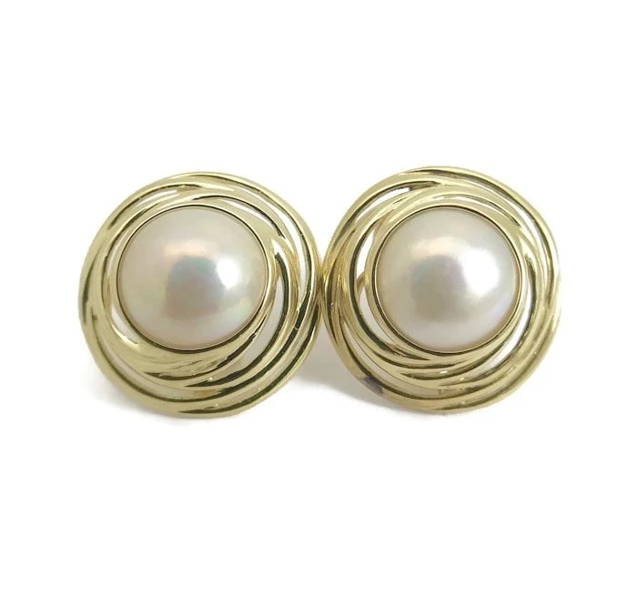 Vintage 1960's Japanese Pearl Swirl Button Stud Earrings 14K Yellow Gold 13.3 Gr (1 of 9)