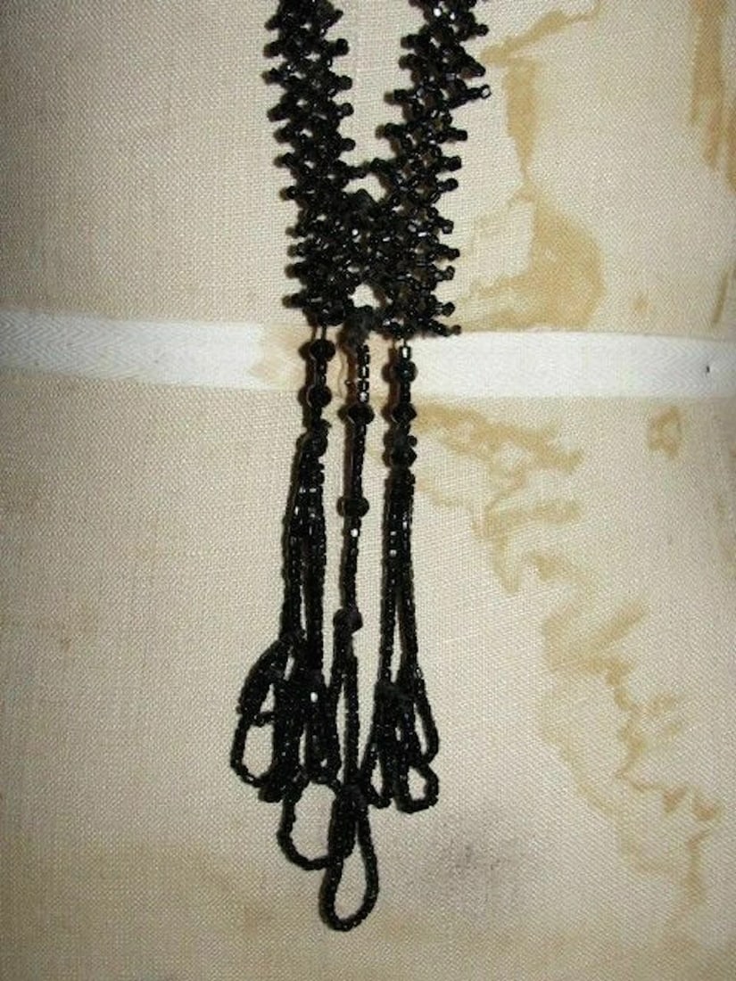 Victorian Jet Seed Bead Flapper Necklace - 5