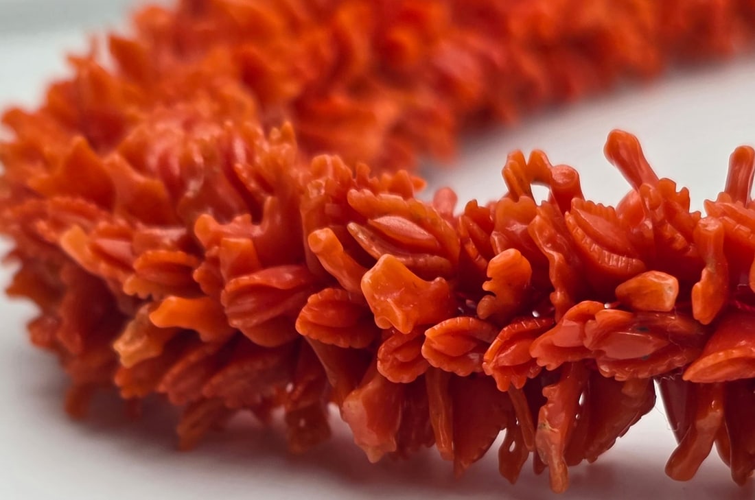 Extraordinary red coral necklace with 18kt gold clasp - 3