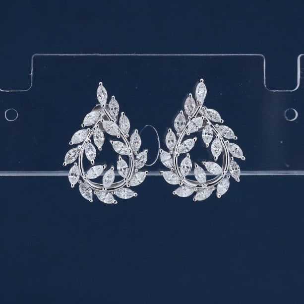 14K GOLD 1.32 CT NATURAL H DIAMOND EARRINGS: Title:14K GOLD 1.32 CT NATURAL H DIAMOND EARRINGS Description:Ref:230528684Gold Content:14K GoldMain Gemstone:DiamondShape:MarquiseCarat Weight:1.32ct Clarity Grade:VS2Color:HTreatment:NaturalCut Grad