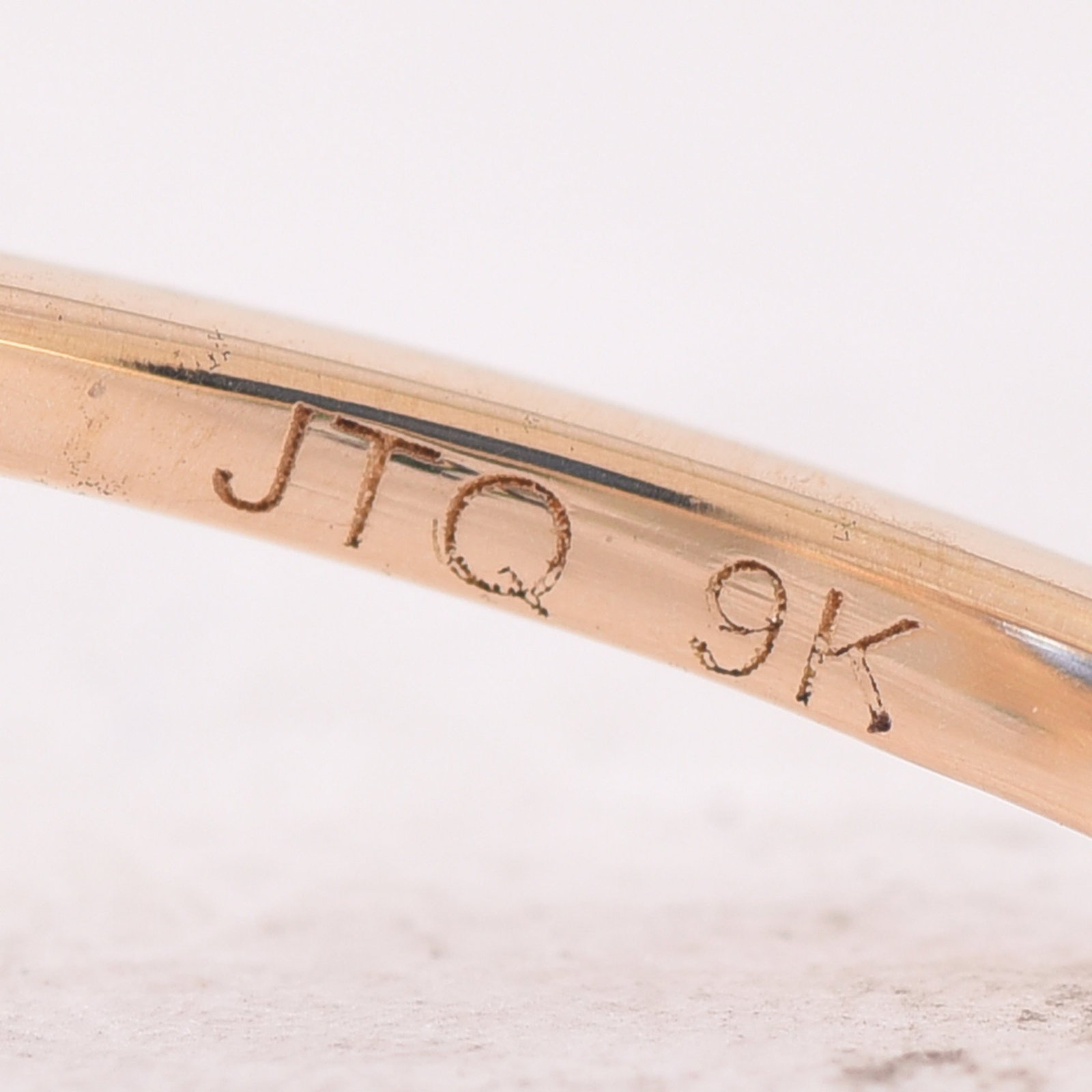 2.76 Ct Pear Sapphire 9K Gold Ring - 5