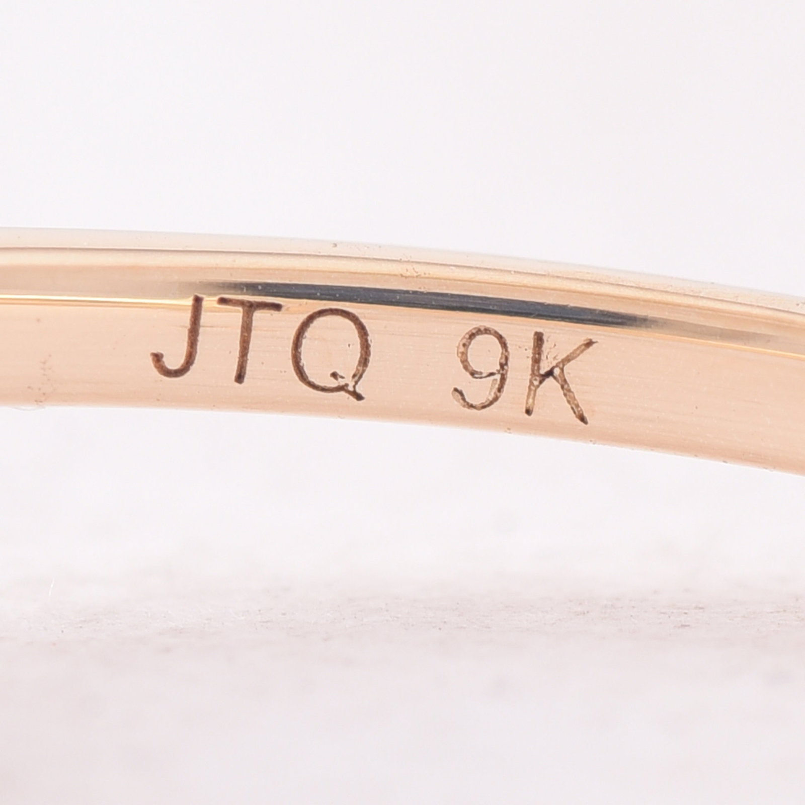 1.68 Ct Cushion Sapphire 9K Gold Ring - 5