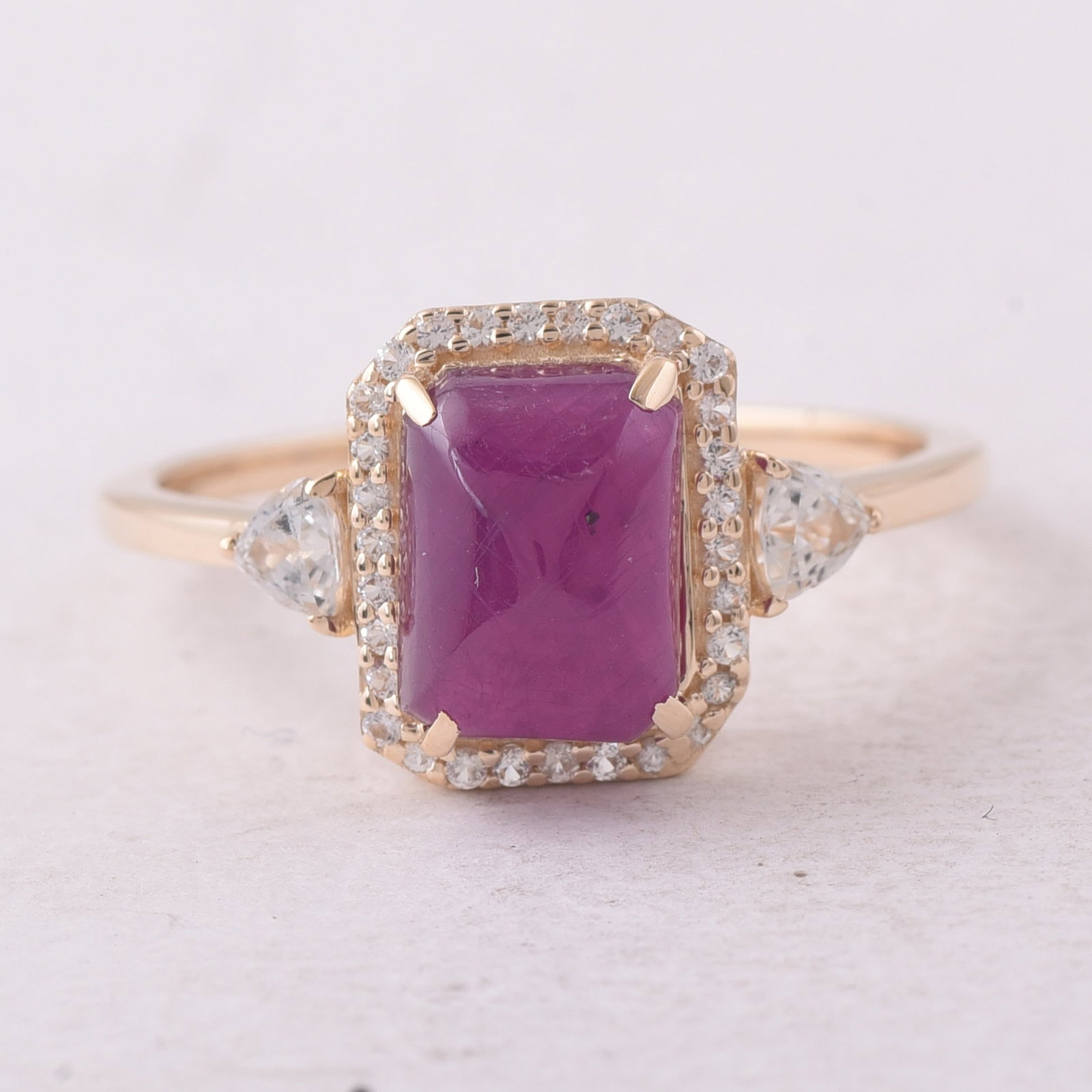 2.94 Ct Octagon Ruby 9K Gold Ring (1 of 5)