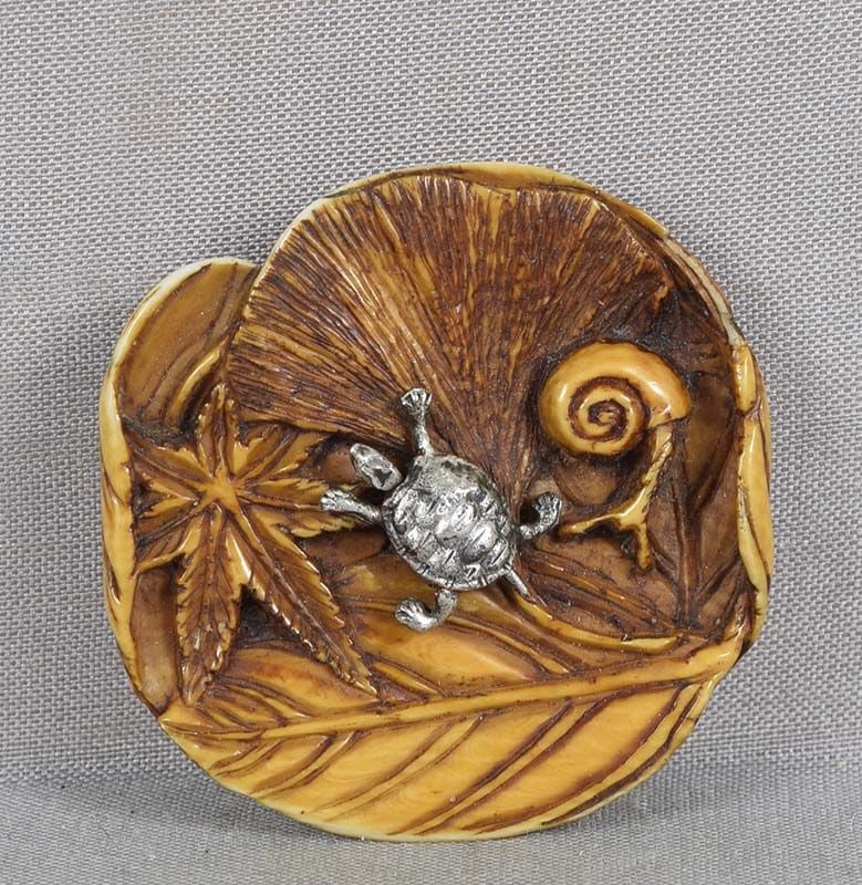 19c netsuke SNAIL & silver TURTLE on leaves (1 of 6)