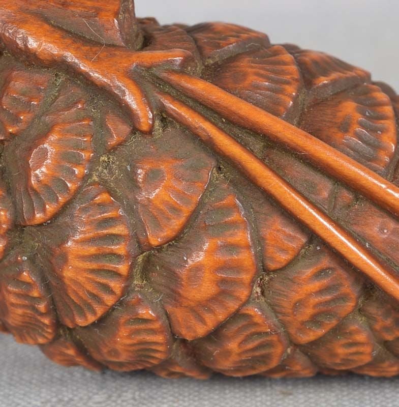 Netsuke PINE CONE by KAZUO - 5
