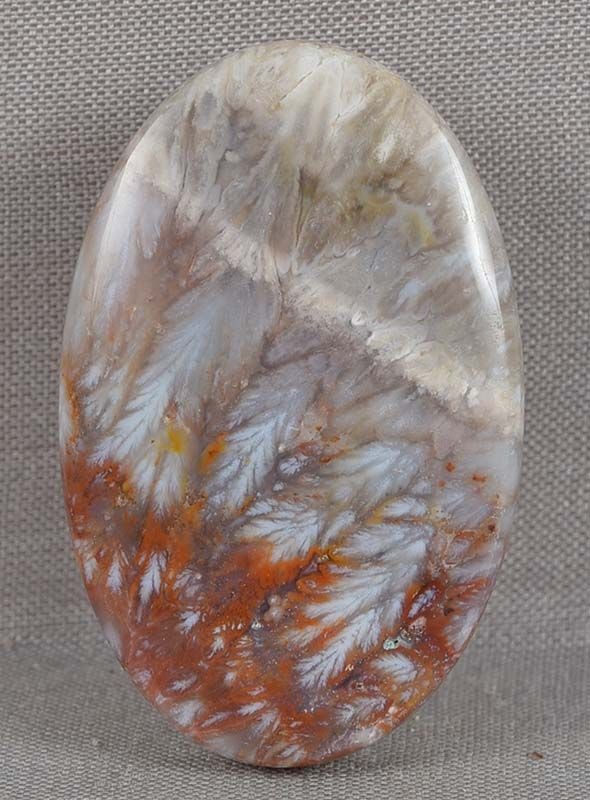 Moss agate OBIDOME netsuke RED BUSHES (1 of 5)