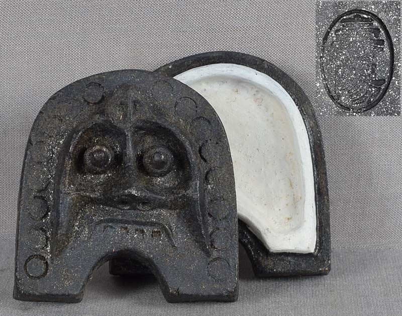 1920s tea ceremony Japanese ceramic KOGO roof tile signed: Late Meiji to early Showa (1910s - 1930s) Japanese pottery kogo (box for holding incense during tea ceremony) in a form of a roof tile with a face of an oni (little mischievous demon). Wonderful piece